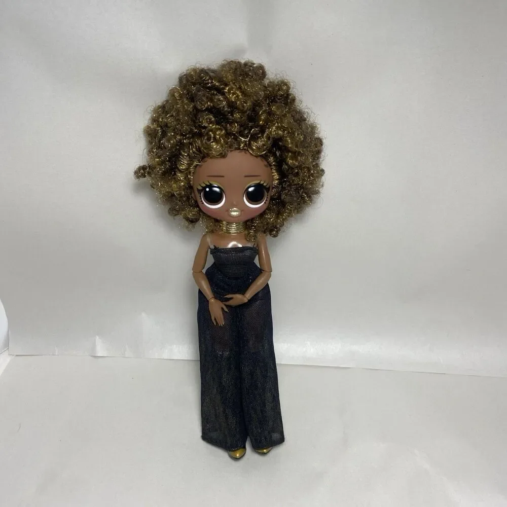 Lol Surprise OMG Series 1 Royal Bee Fashion Doll 10